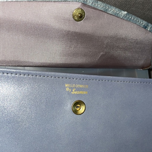 NEW VINTAGE Women’s Gray Leather Wallet. - Picture 5 of 8